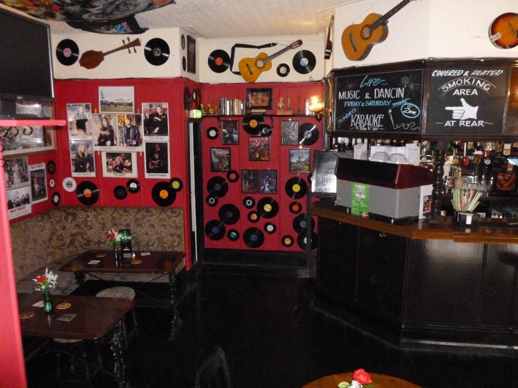 Cart And Horses Locanda